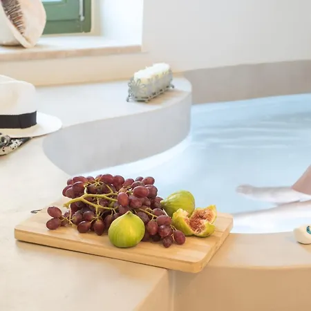 Mandarinies Boutique Vathis