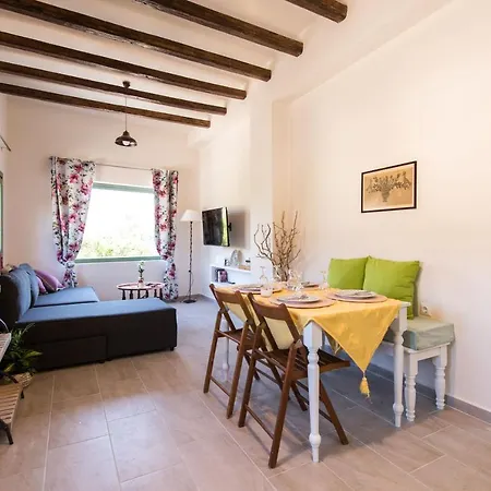 Mandarinies Boutique Ferienhaus *