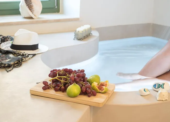 Mandarinies Boutique Vathis