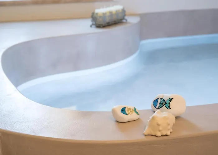 Mandarinies Boutique * Vathis